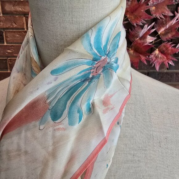 Vera Neumann - Vintage Silk Scarf with Watercolour Effect Floral Design - Picture 3 of 8